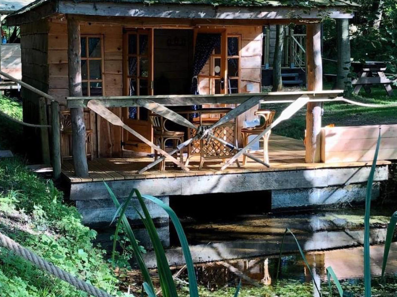 Caspian Wood Lakeside glamping