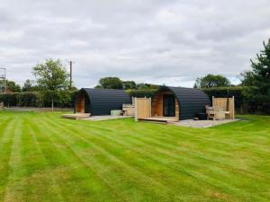 Kingsland Glamping at The Arbour Image