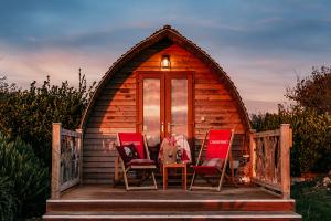 Toms Eco Lodge Image
