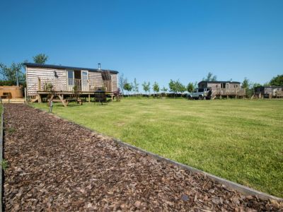 Peak View Shepherd Huts Image